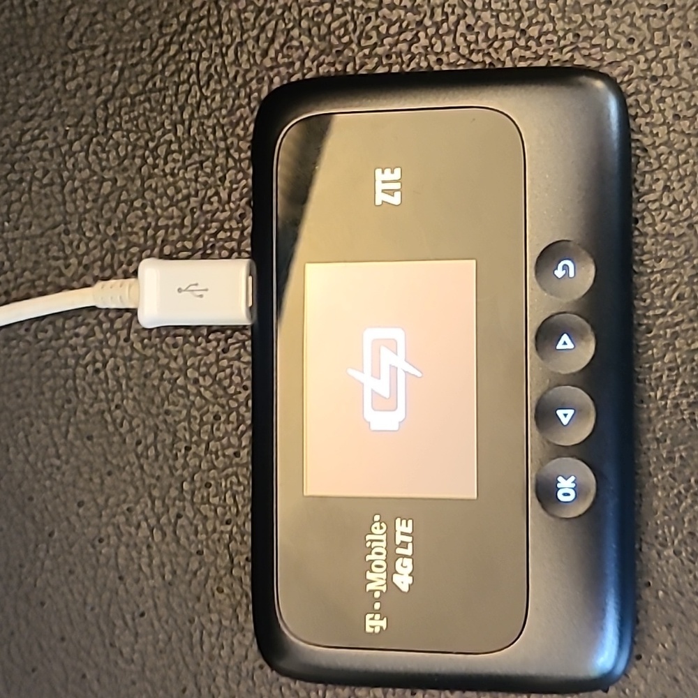 T mobile ZTE MF915 hot spot